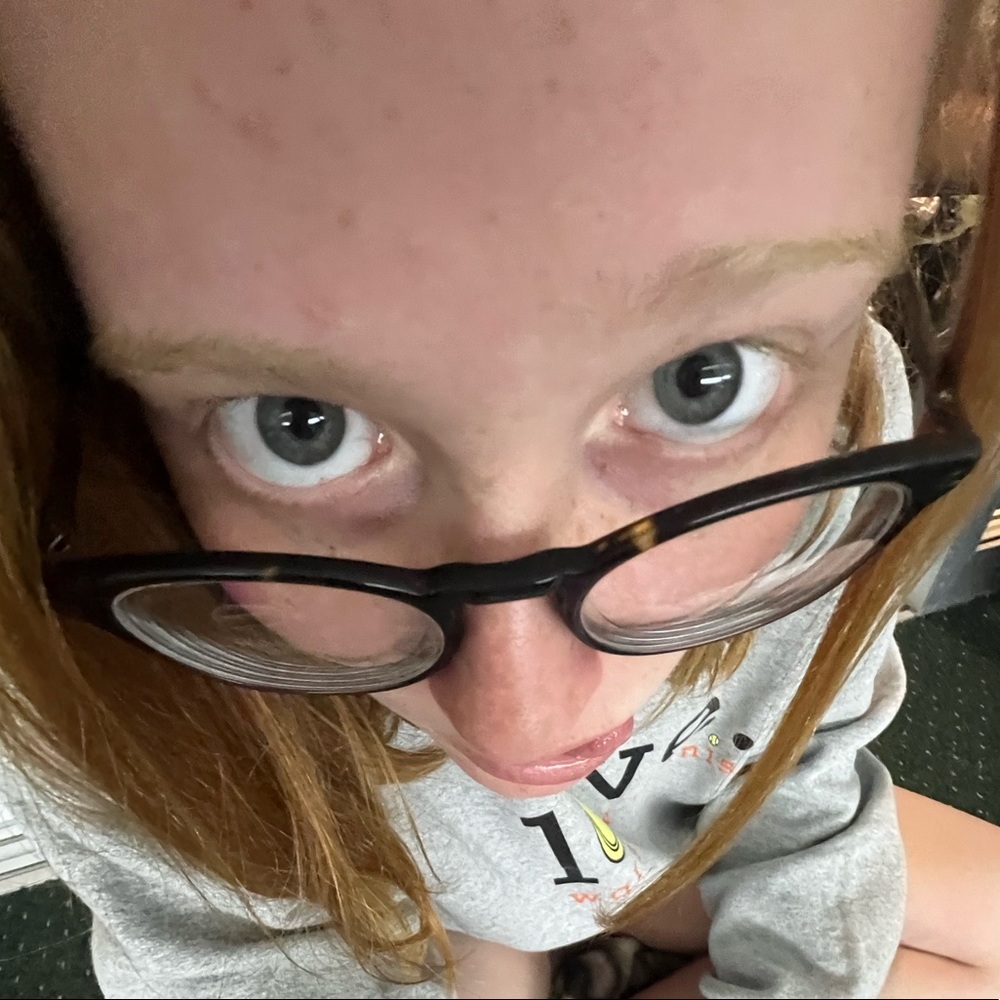 Meet your Posher, Elisabeth